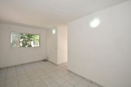 Sala de apartamento para alugar com 2 quartos, 54m² em Parque Pinheiros, Taboão da Serra