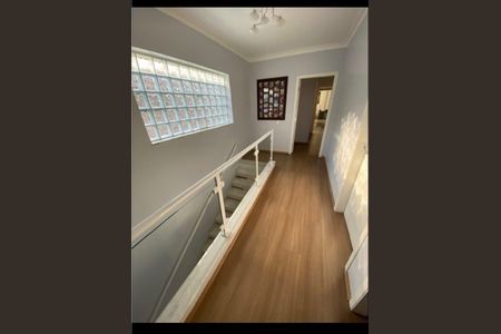 Casa à venda com 270m², 3 quartos e 2 vagas