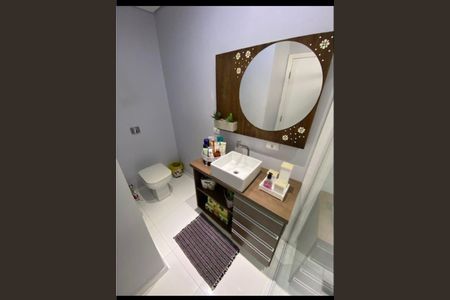 Casa à venda com 270m², 3 quartos e 2 vagas