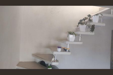 Casa à venda com 4 quartos, 180m² em Vila Pedra Branca, São Paulo