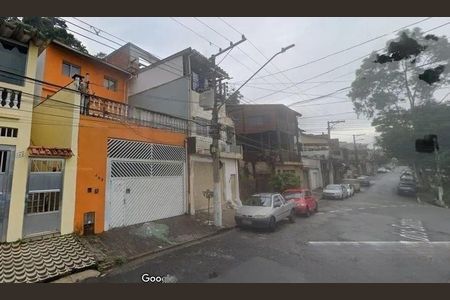 Casa à venda com 4 quartos, 180m² em Vila Pedra Branca, São Paulo