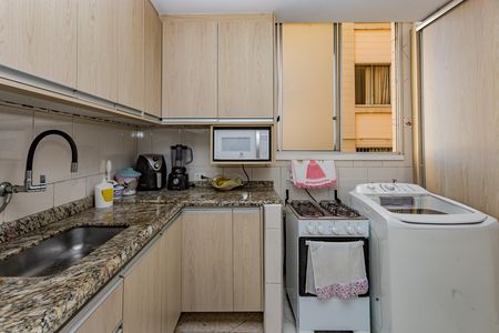 Apartamento à venda com 65m², 2 quartos e 1 vaga Apartamento à venda com 65m², 2 quartos e 1 vagaCozinha
