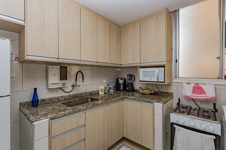 Apartamento à venda com 65m², 2 quartos e 1 vaga Apartamento à venda com 65m², 2 quartos e 1 vagaCozinha