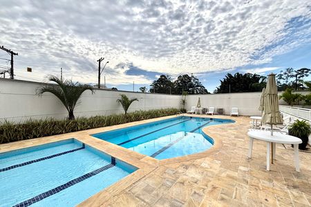 Apartamento à venda com 47m², 2 quartos e 1 vaga Apartamento à venda com 47m², 2 quartos e 1 vagaPiscina