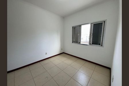 Casa à venda com 200m², 3 quartos e 2 vagas