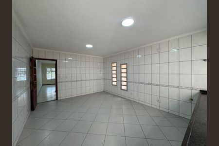 Casa à venda com 3 quartos, 200m² em Vila Galvão, Guarulhos