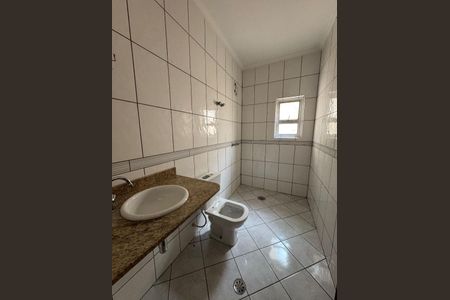Casa à venda com 200m², 3 quartos e 2 vagas