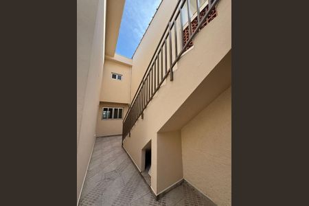 Casa à venda com 200m², 3 quartos e 2 vagas