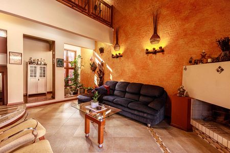 Casa para alugar com 391m², 3 quartos e 2 vagasSala