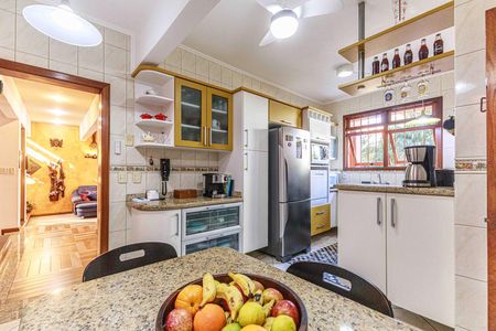 Casa para alugar com 391m², 3 quartos e 2 vagasCozinha