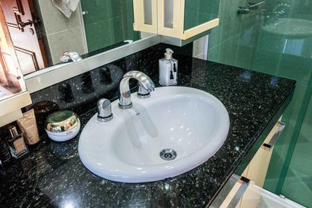 Casa para alugar com 391m², 3 quartos e 2 vagasBanheiro da Suíte