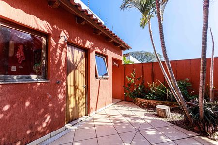 Casa para alugar com 391m², 3 quartos e 2 vagasEspaço Externo