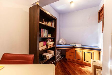 Casa para alugar com 391m², 3 quartos e 2 vagasEscritório