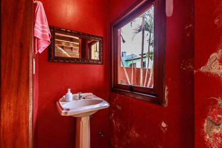 Casa para alugar com 391m², 3 quartos e 2 vagasBanheiro Externo 