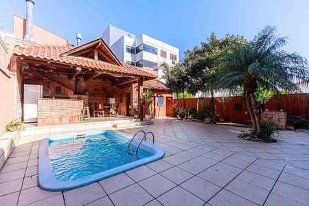 Casa para alugar com 391m², 3 quartos e 2 vagasÁrea comum - Piscina