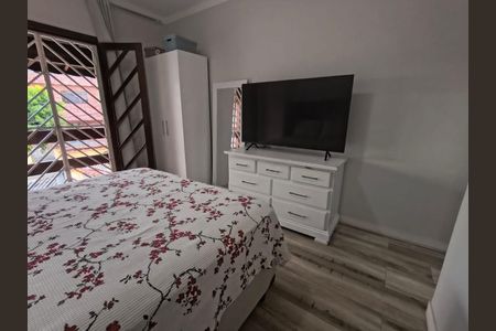 Casa à venda com 160m², 3 quartos e 2 vagas