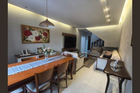 Casa à venda com 160m², 3 quartos e 2 vagas