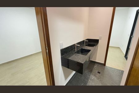 Casa à venda com 3 quartos, 130m² em Jardim Paraventi, Guarulhos