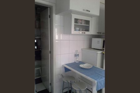 Apartamento à venda com 3 quartos, 140m² em Vila Ipojuca, São Paulo