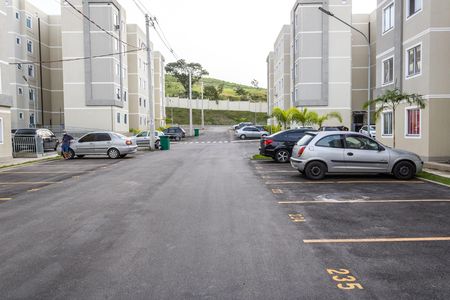 Apartamento à venda com 42m², 2 quartos e 2 vagas Apartamento à venda com 42m², 2 quartos e 2 vagasGaragem