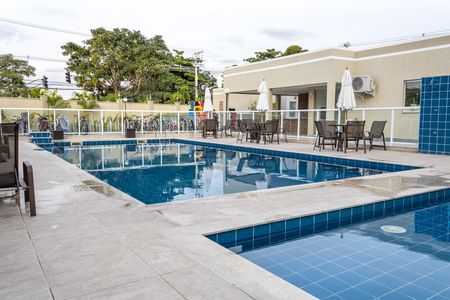 Apartamento à venda com 42m², 2 quartos e 2 vagas Apartamento à venda com 42m², 2 quartos e 2 vagasÁrea comum - Piscina