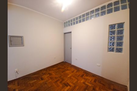 Apartamento à venda com 35m², 1 quarto e sem vaga Apartamento à venda com 35m², 1 quarto e sem vagaSala