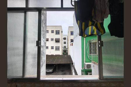 Apartamento à venda com 83m², 2 quartos e 1 vaga Apartamento à venda com 83m², 2 quartos e 1 vagaÁrea de serviço