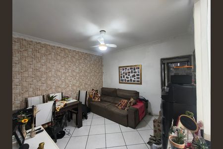 Apartamento à venda com 83m², 2 quartos e 1 vaga Apartamento à venda com 83m², 2 quartos e 1 vagaSala