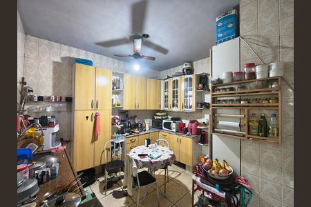 Apartamento à venda com 83m², 2 quartos e 1 vaga Apartamento à venda com 83m², 2 quartos e 1 vagaCozinha