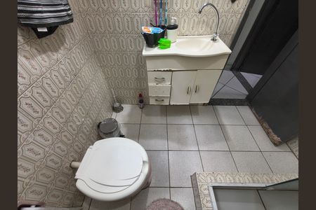 Apartamento à venda com 83m², 2 quartos e 1 vaga Apartamento à venda com 83m², 2 quartos e 1 vagaBanheiro