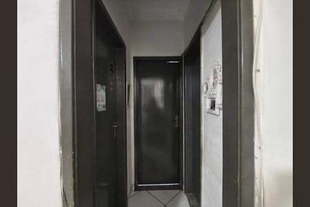 Apartamento à venda com 83m², 2 quartos e 1 vaga Apartamento à venda com 83m², 2 quartos e 1 vagaCorredor