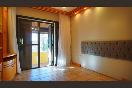 Casa à venda com 165m², 4 quartos e 2 vagasSuite 1