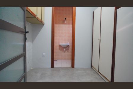 Casa à venda com 165m², 4 quartos e 2 vagasQuarto de Serviço