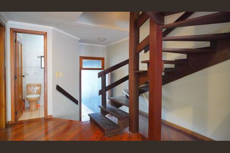 Sala  de casa para alugar com 4 quartos, 165m² em Jardim Sabará, Porto Alegre