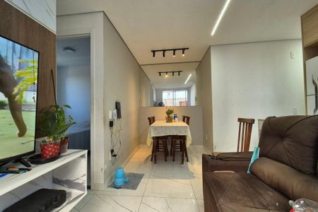 Sala  de apartamento à venda com 2 quartos, 65m² em Vila Palacios, Campinas