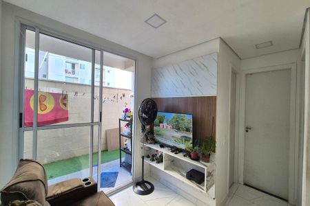 Apartamento à venda com 65m², 2 quartos e 1 vaga Apartamento à venda com 65m², 2 quartos e 1 vagaSala