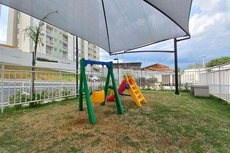 Apartamento à venda com 65m², 2 quartos e 1 vaga Apartamento à venda com 65m², 2 quartos e 1 vagaÁrea comum - Playground