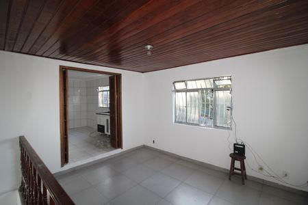 Sala de casa para alugar com 2 quartos, 94m² em Vila Renato (zona Norte), São Paulo