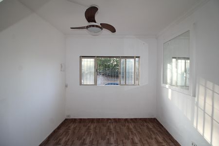 Sala de casa para alugar com 3 quartos, 120m² em Vila Renato (zona Norte), São Paulo