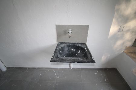 Casa para alugar com 80m², 2 quartos e 1 vagaÁrea de Serviço