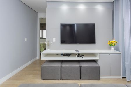 Sala de apartamento para alugar com 2 quartos, 58m² em Usina Piratininga, São Paulo