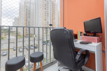 Apartamento para alugar com 58m², 2 quartos e 1 vagaSacada