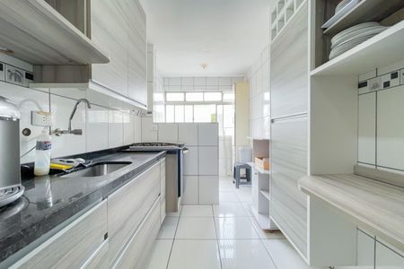 Apartamento para alugar com 67m², 2 quartos e 1 vagaCozinha e Área de Serviço