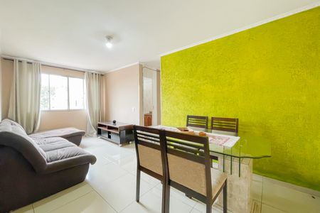 Sala de apartamento para alugar com 2 quartos, 67m² em Cidade das Flores, Osasco