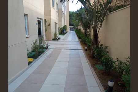 Apartamento à venda com 43m², 2 quartos e sem vaga Apartamento à venda com 43m², 2 quartos e sem vagaÁrea externa