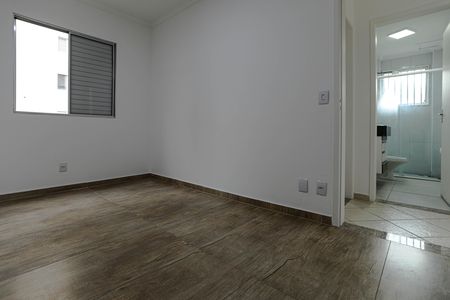 Quarto 1 de apartamento para alugar com 2 quartos, 65m² em Nova Mogilar, Mogi das Cruzes