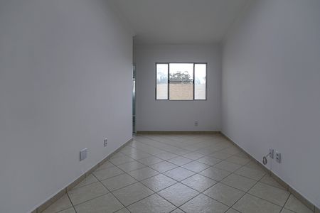 Sala de apartamento para alugar com 2 quartos, 65m² em Nova Mogilar, Mogi das Cruzes