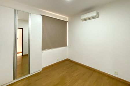 Apartamento para alugar com 100m², 3 quartos e 2 vagas Apartamento para alugar com 100m², 3 quartos e 2 vagasQuarto 3