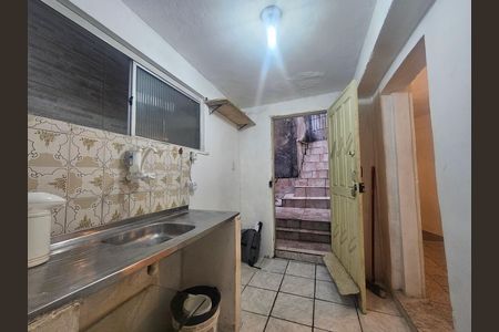 Casa para alugar com 40m², 1 quarto e sem vaga Casa para alugar com 40m², 1 quarto e sem vagaCozinha