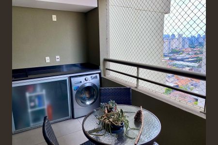 Apartamento à venda com 60m², 2 quartos e 1 vaga Apartamento à venda com 60m², 2 quartos e 1 vagaÁrea de Serviço